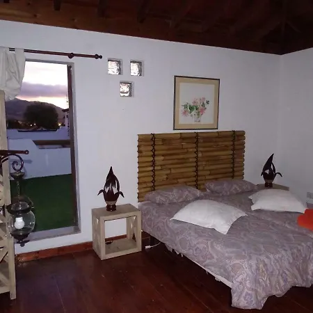 La Oliva Inn Хостел